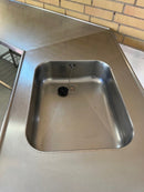 Rustfrit bord m/vask (brugt)